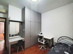 Seletaris (D27), Condominium #575461401
